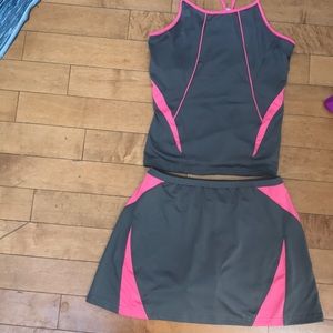 Brownish gray Bolle tennis outfit